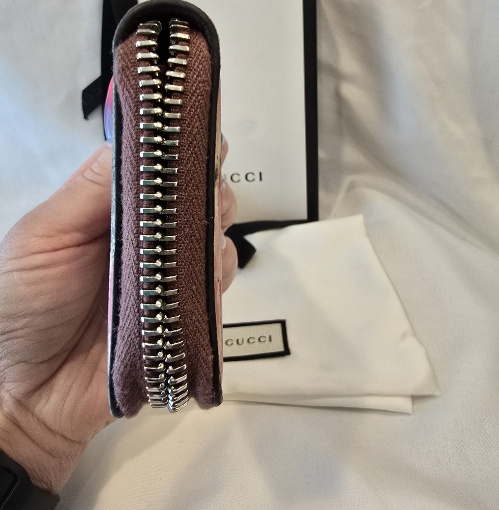 Gucci Supreme Blooms Pink and Brown Wallet/ Card Case - Picture 8 of 8